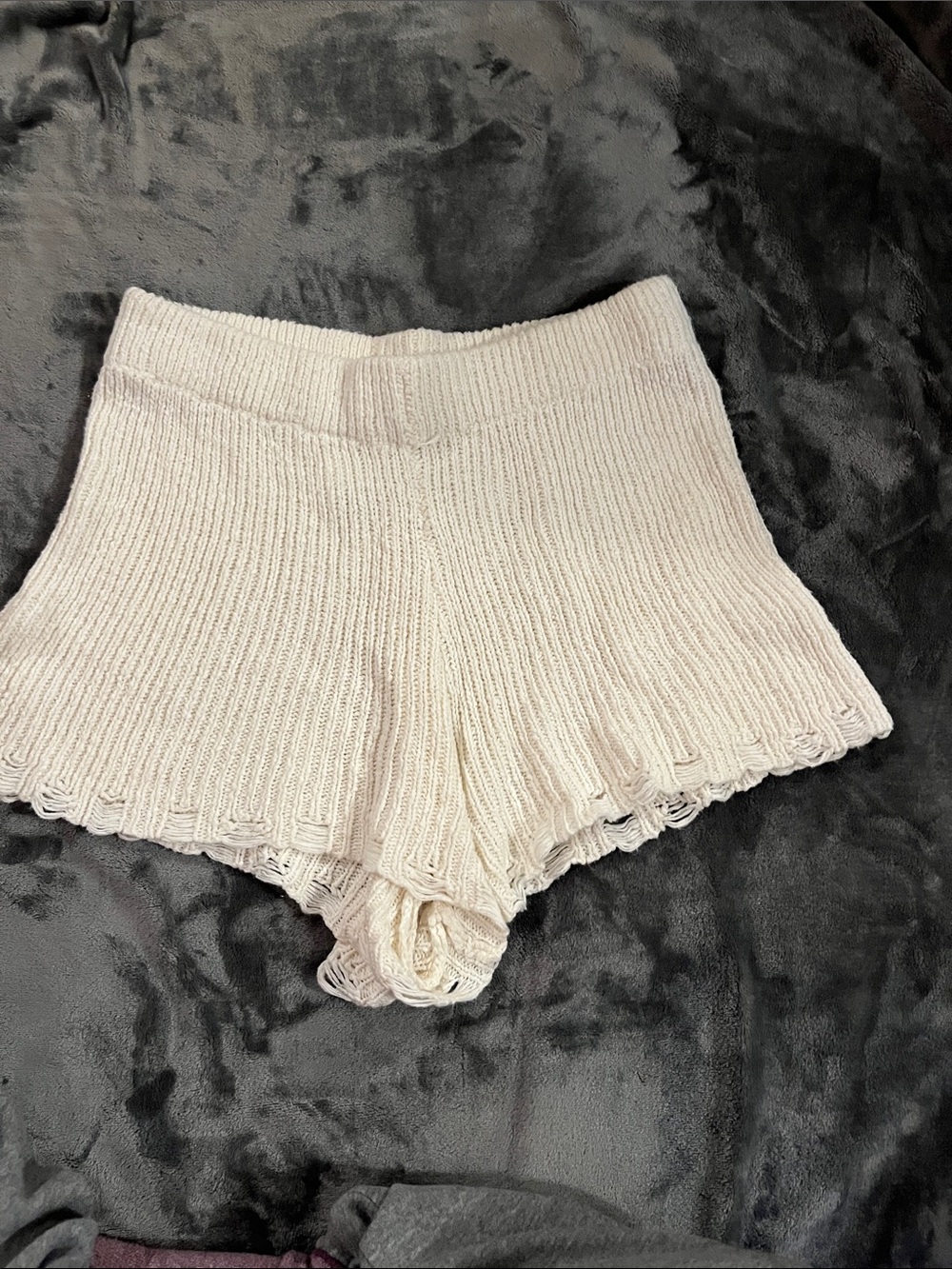 moon & madison Cream Ribbed Knit Lounge Shorts